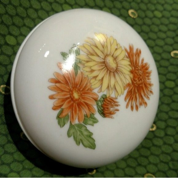 Vintage October Chrysanthemum Mug & Trinket Dish, SET/2 Fall October Birthday - Picture 7 of 12